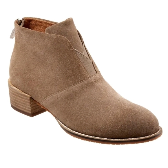 NEW SoftWalk Tilden Ankle Boot Taupe - Picture 1 of 7